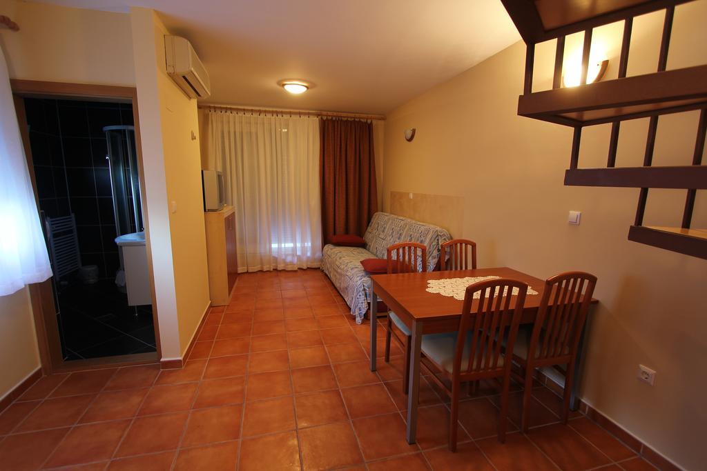Apartments Villa Ceres Klek Extérieur photo